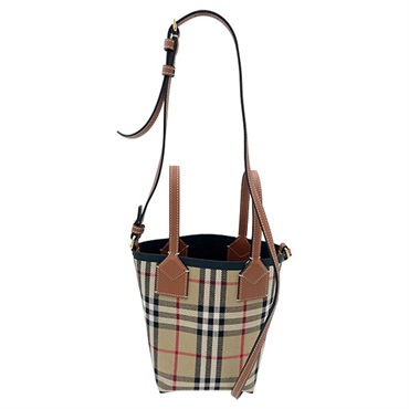 【ONLINE SHOP 限定特別価格】BURBERRY（バーバリー）ショルダーバッグ 8070461BE【並行輸入品】