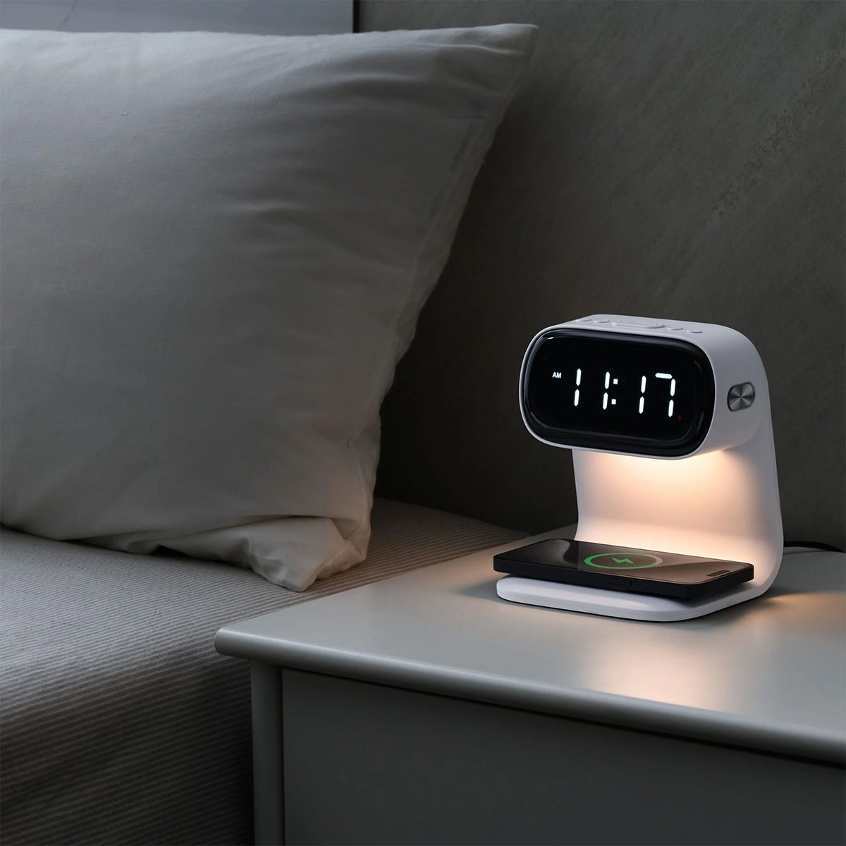 ADESSO　ワイヤレスチャージングクロック　Withヘットライト