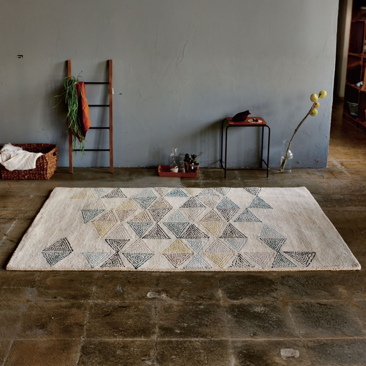 インドラグ ラジ  RAJ-1612