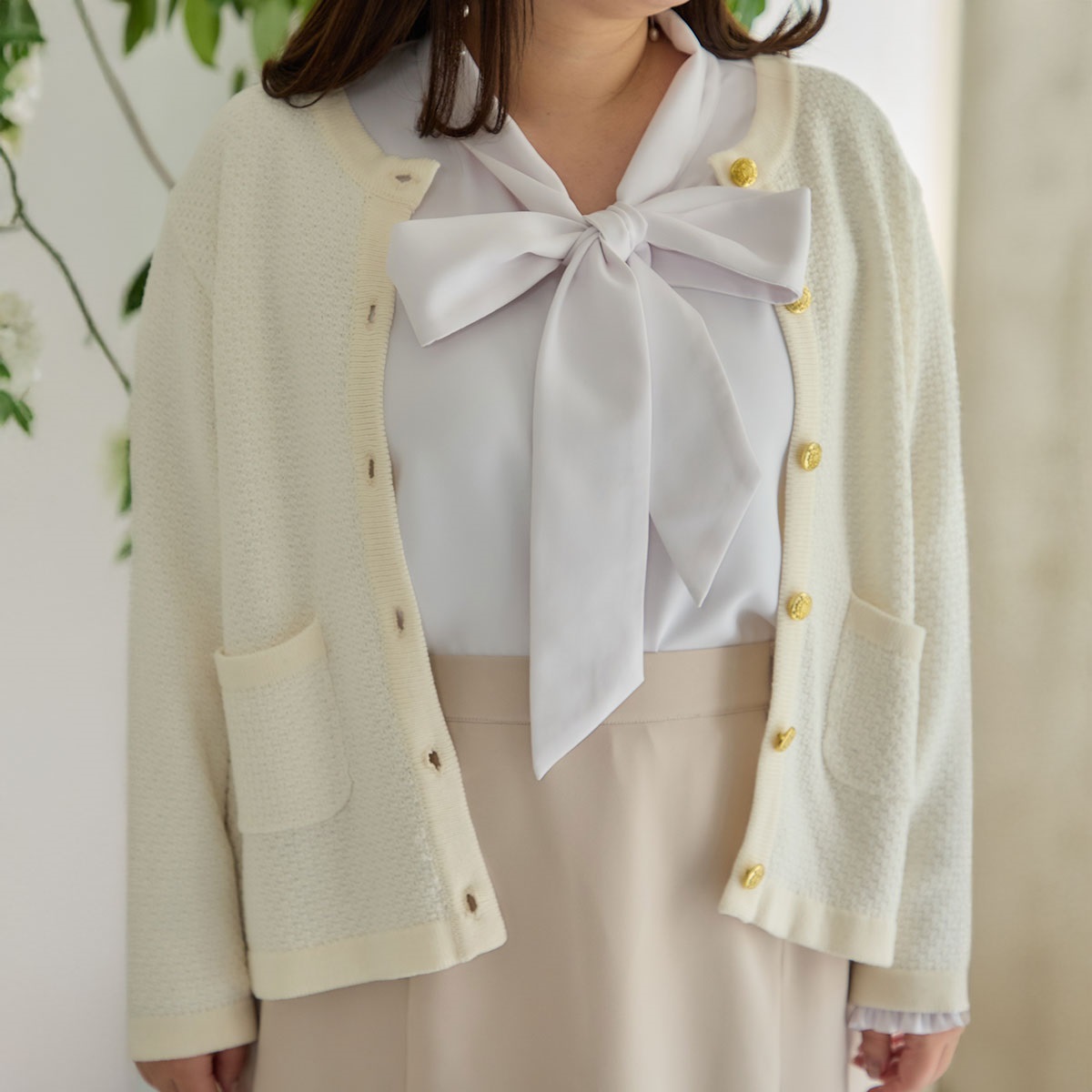 人気インフルエンサー【みー@styleさん】　コラボ  高見えツィード調カーディガン