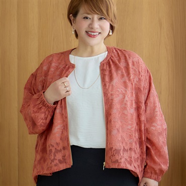 インフルエンサー：ぽっちゃりけいこコラボ 花柄シアーブルゾン