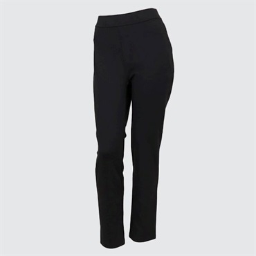 黒 ４Ｌ の画像