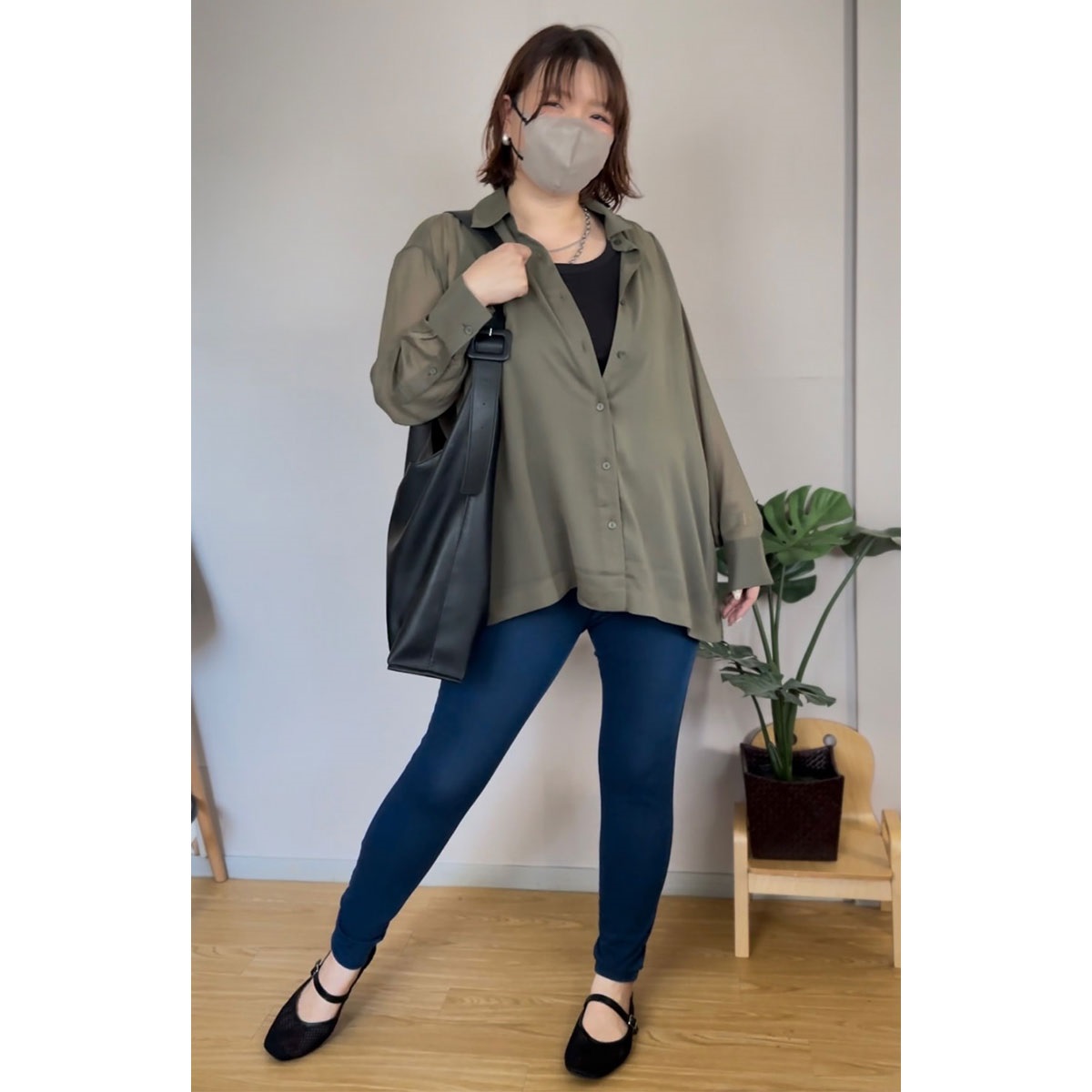 スタイルアップできるデニムレギンス