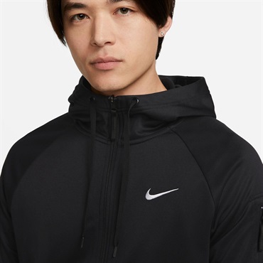 NIKE【ナイキ】　Therma-FIT フルジップ フィットネスフーディ