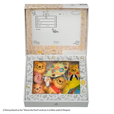 お誕生おめでとうギフトセット くまのプーさん