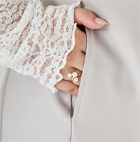 便利なポケット付き