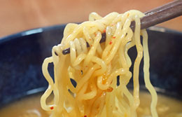ちぢれ麺